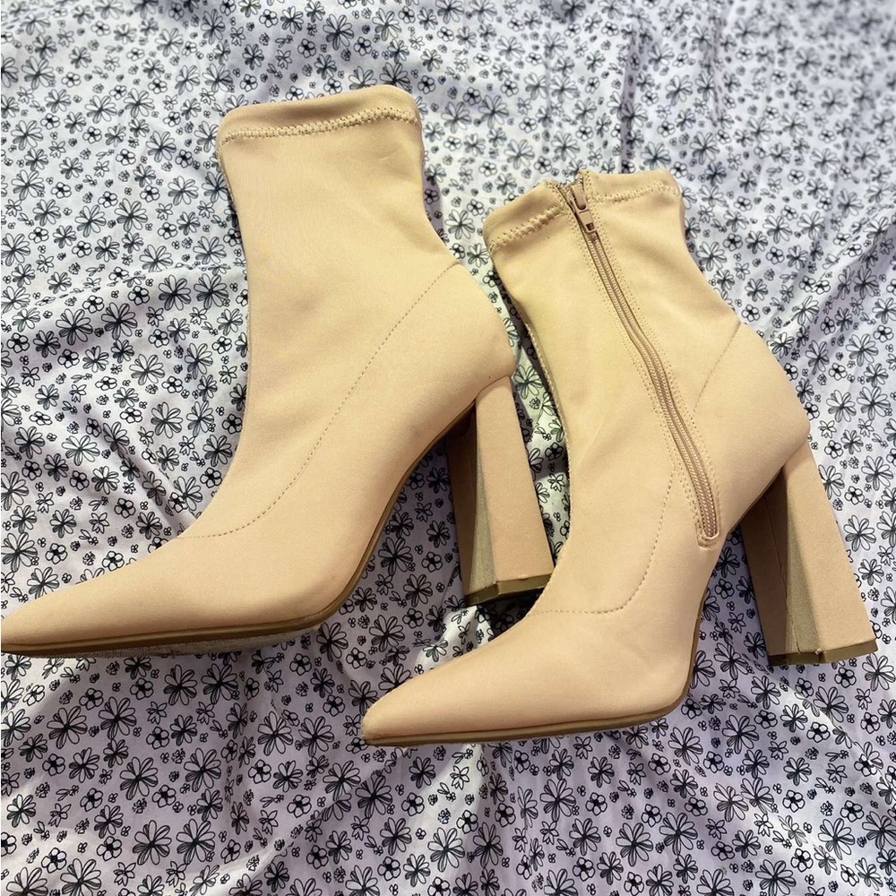 Bamboo boots